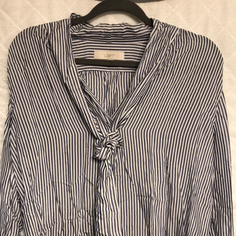 LOFT long sleeve blouse